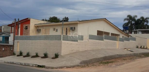 Casas à venda na Rua Esperança em Viamão, RS - ZAP Imóveis