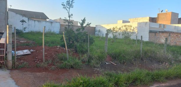 Terreno à venda, 250m² por R$ 250.000 - New Golden Ville - Uberlândia/MG -  Terrenos, sítios e fazendas - Jardim Ipanema, Uberlândia 1049031994