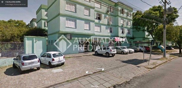 Apartamento à venda no bairro Teresópolis em Porto Alegre/RS