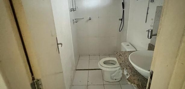 Casa com 3 quartos e 1 banheiro à venda, 275m2 por R$450.000 em