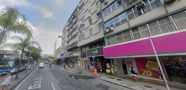 Lojas, Salões e Pontos Comerciais para alugar na Rua Dias da Cruz