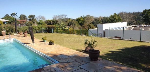 Swimming Pool: Clube Urca nearby Carmo de Minas in Brazil: 0