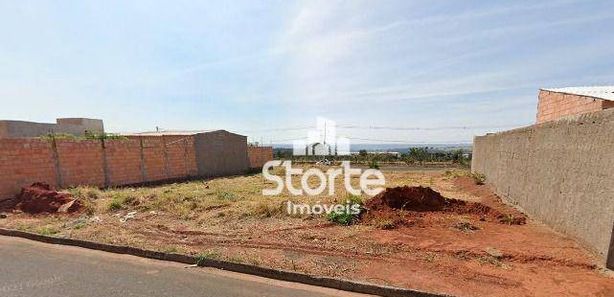 Casas à Venda em New Golden Ville, Uberlândia - MG - MGF Imóveis