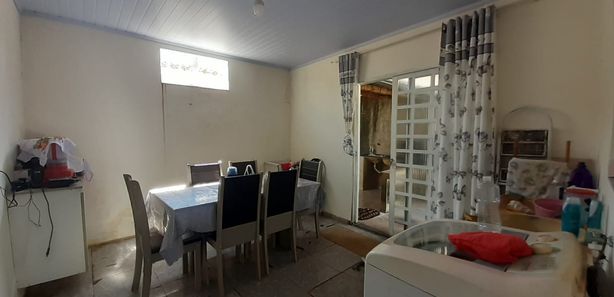 Casas com 3 quartos à venda em Arapoanga, Brasília, DF - ZAP Imóveis