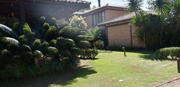 Chácara, Sítio e Rancho de temporada em Avecuia do alto, Porto Feliz / São  Paulo. Aluga-se Chácara em condomínio, Salão de Jogos, Piscinas,  Churrasqueiras, Forno de pizza, Campo, 5 Quantos, 7 Banheiros