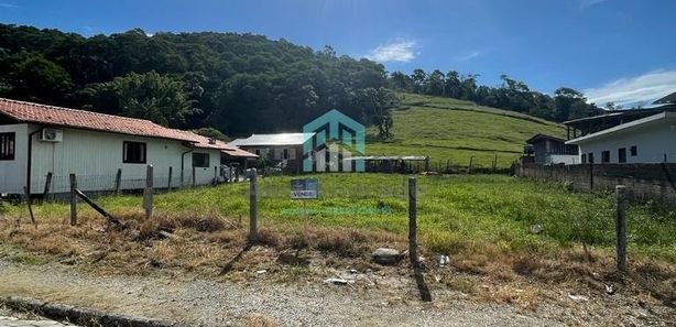 Terrenos na Rua Aldo Alfredo Fermiano em Biguaçu