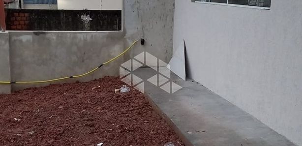 Casa à venda com 100m² na Travessa Lucas Barbosa, Nossa Senhora do Rosário  em Santa Maria, RS