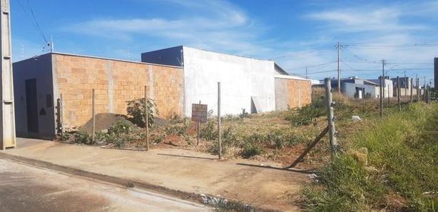 Terreno à venda, 250 m² por R$ 250.000,00 - New Golden Ville -  Uberlândia/MG - Terrenos, sítios e fazendas - Jardim Ipanema, Uberlândia  1177937816