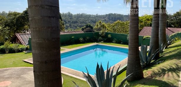 Chácara deslumbrante com escritura, 5 dormitórios, piscina