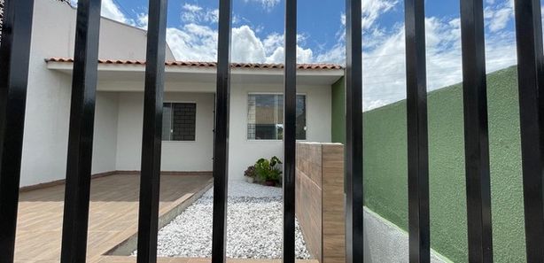 CASA NORMAL para venda CRISTO REI Campo Largo - Soluti Imóveis