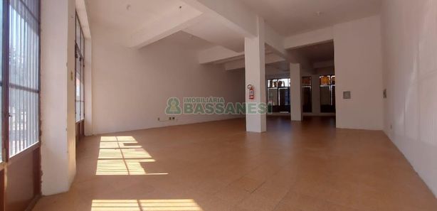 Ponto Comercial com 3 Dormitorio(s) localizado(a) no bairro Pio X em Caxias  do Sul / Ref - Comércio e indústria - Pio X, Caxias do Sul 1195510411