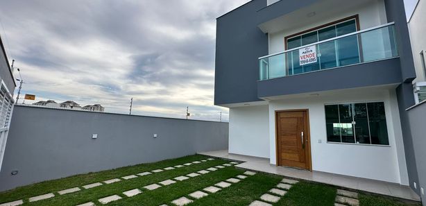 Casa com 3 dormitórios à venda, 160 m² por R$ 899.900,00 - V