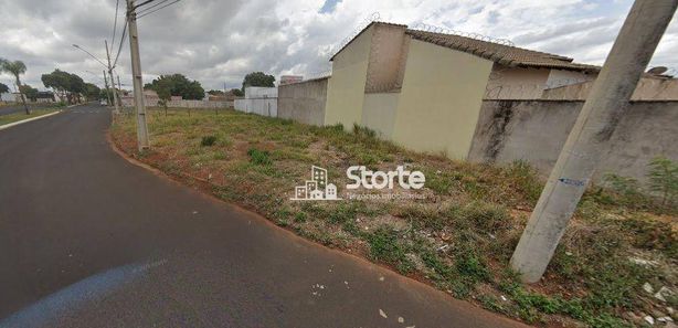 Terreno para venda em Uberlândia / MG, New Golden Ville, construido em  2023, área total 250,00, área construída 250,00