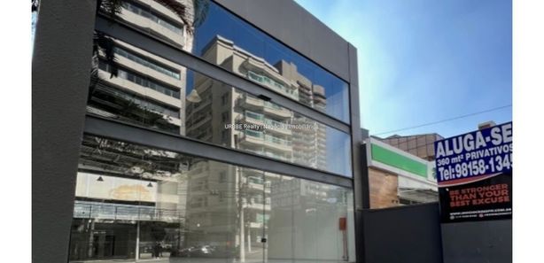 Prédio Comercial na Avenida Adolfo Pinheiro, Santo Amaro em São Paulo, por  R$ 25.000/Mês - Viva Real