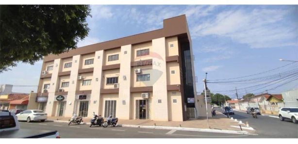 Comercial para aluguel com 0 , Cristo Rei, Várzea Grande - R$ 900, 60 m2 -  ID: 2981850123 - Wimoveis