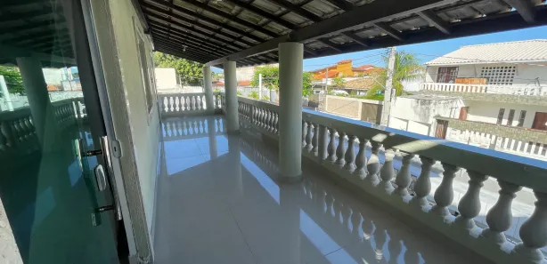 Sobrado com 4 Quartos à venda, 306m² no Buraquinho, Lauro de Freitas