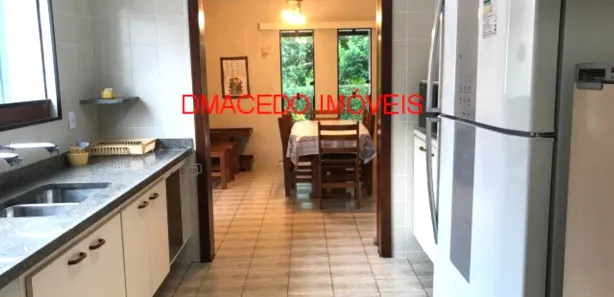 Casa com 4 Quartos para alugar, 377m² no Lagoinha, Ubatuba