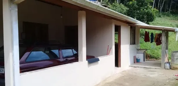 Fazenda / Sítio / Chácara à venda, 2501m² no Centro, Juquitiba