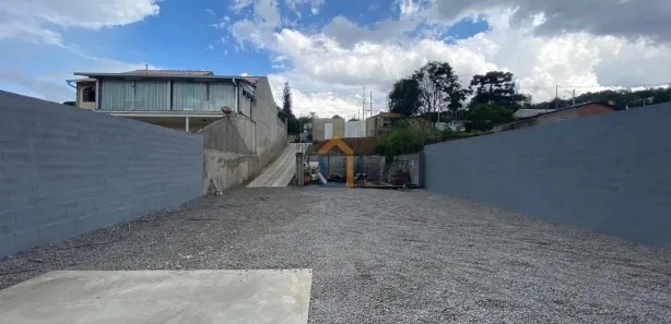 Galpão / Depósito / Armazém com 1 Quarto à venda, 140m² no Atuba, Colombo