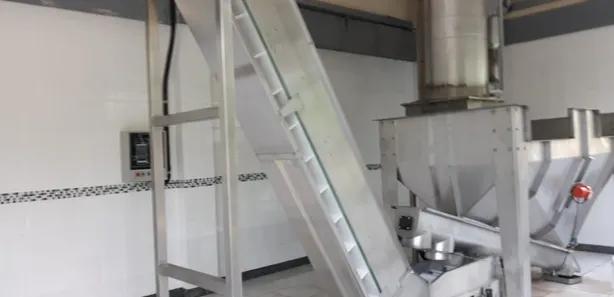 Loja / Salão / Ponto Comercial à venda, 8000m² no Papucaia, Cachoeiras de Macacu