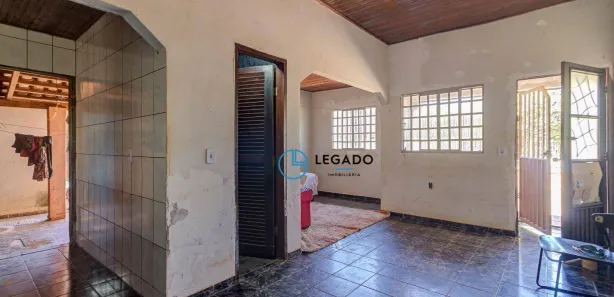 Casa com 2 Quartos à venda, 130m² no São Benedito, Formosa