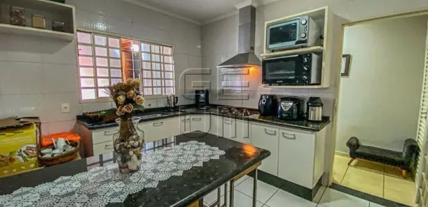 Casa com 4 Quartos à venda, 10m² no Vera Cruz, Londrina