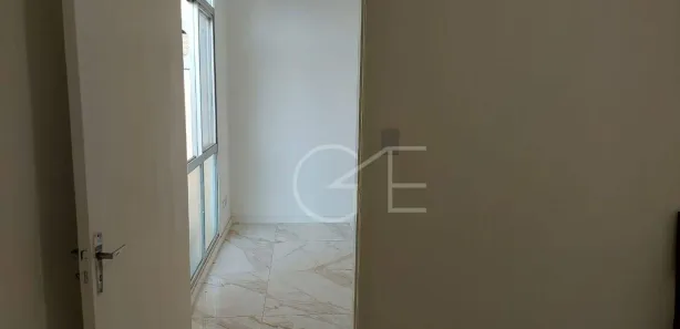 Kitnet com 1 Quarto à venda, 32m² no Boqueirão, Santos