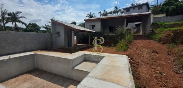 Fazenda / Sítio / Chácara com 3 Quartos à venda, 140m² no Jundiaizinho (Terra Preta), Mairiporã