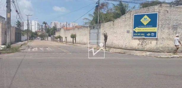 Terreno / Lote / Condomínio para venda ou aluguel, 1990m² no Vicente Pinzon, Fortaleza