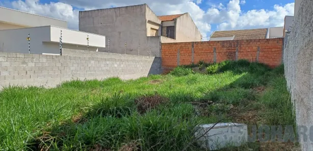 Terreno / Lote / Condomínio à venda, 223m² no Núcleo Habitacional Vale Verde, Apucarana