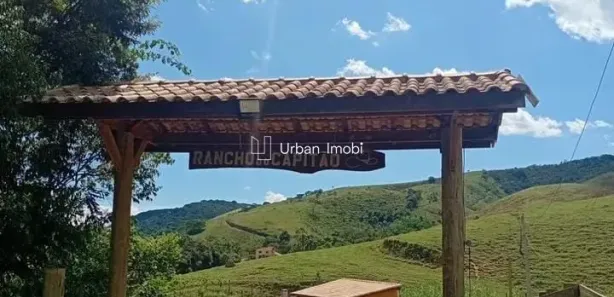 Fazenda / Sítio / Chácara com 2 Quartos à venda, 1700m² no Nossa Senhora do Amparo, Barra Mansa
