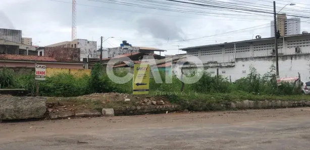 Terreno / Lote / Condomínio à venda, 607m² no Dix-Sept Rosado, Natal