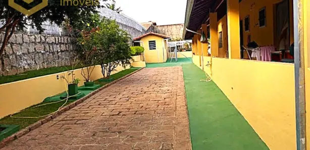 Fazenda / Sítio / Chácara com 4 Quartos à venda, 227m² no Parque dos Cafezais I, Itupeva