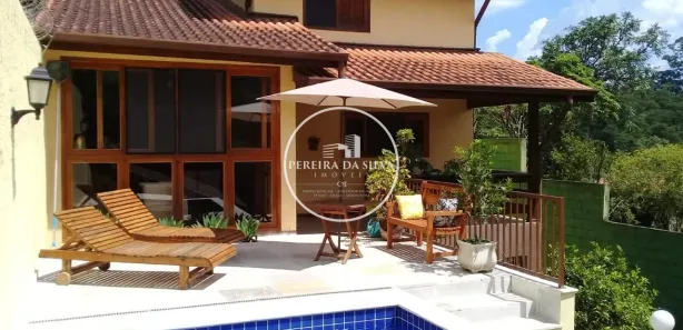 Casa de Condomínio com 3 Quartos à venda, 233m² no Chácara do Refúgio, Carapicuíba
