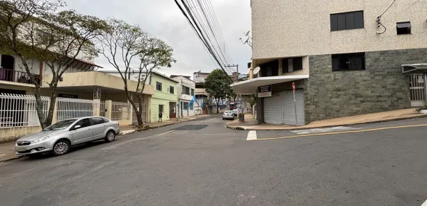 Loja / Salão / Ponto Comercial à venda, 64m² no Manoel Honório, Juiz de Fora