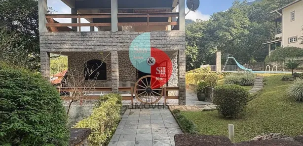 Casa de Condomínio com 4 Quartos à venda, 204m² no Caneca Fina, Guapimirim