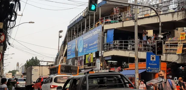 Loja / Salão / Ponto Comercial à venda, 350m² no Centro, Nova Iguaçu
