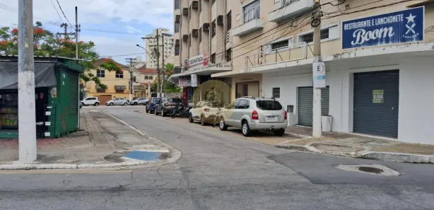 Loja / Salão / Ponto Comercial para alugar, 90m² no Centro, Macaé