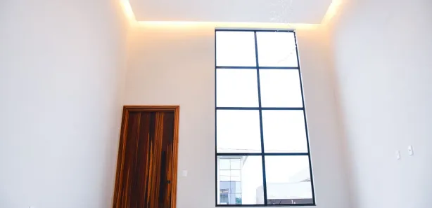 Casa de Condomínio com 3 Quartos à venda, 161m² no Jardins Bolonha, Senador Canedo