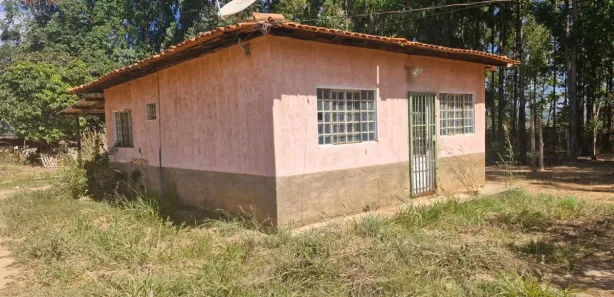Fazenda / Sítio / Chácara com 2 Quartos à venda, 150m² no , Brasília