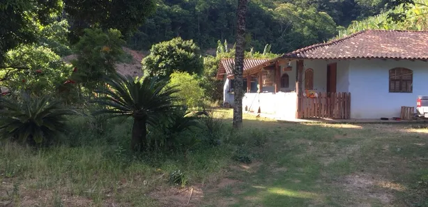 Fazenda / Sítio / Chácara com 3 Quartos à venda, 172m² no Rio Mole (Bacaxá), Saquarema