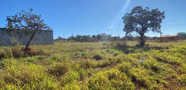 Terreno / Lote / Condomínio à venda, 360m² no , Hidrolândia