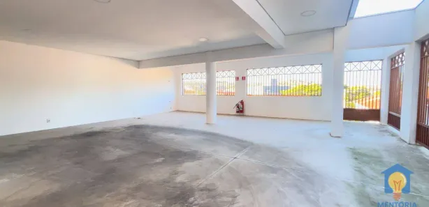 Prédio Inteiro para alugar, 380m² no Jardim Nomura, Cotia