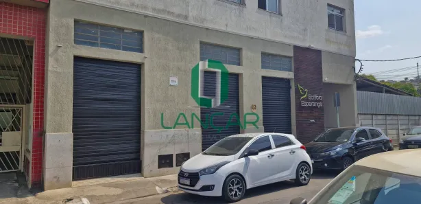 Loja / Salão / Ponto Comercial para alugar, 180m² no Centro, Vespasiano