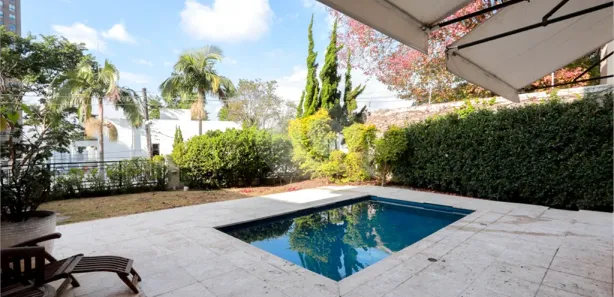 Casa com 4 Quartos para venda ou aluguel, 474m² no Jardim Panorama, São Paulo