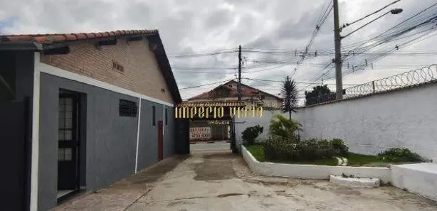Casa Comercial para alugar, 195m² no Parque Santa Rosa, Suzano