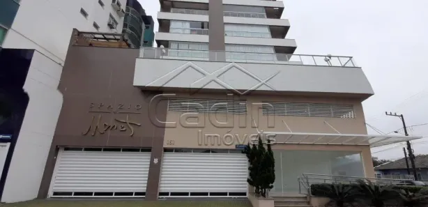 Apartamento com 2 Quartos para alugar, 74m² no Gravatá, Navegantes