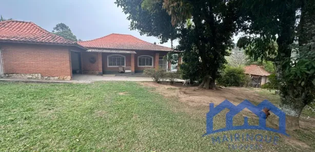 Fazenda / Sítio / Chácara com 6 Quartos à venda, 3000m² no , Mairinque