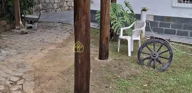 Fazenda / Sítio / Chácara com 3 Quartos à venda, 140m² no Engenheiro Passos, Resende