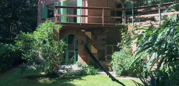 Fazenda / Sítio / Chácara com 1 Quarto para venda ou aluguel, 271m² no Taboleiro Verde, Cotia